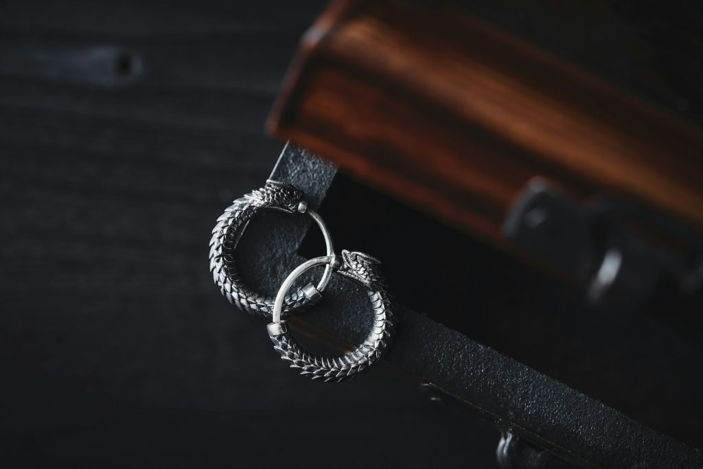 Oxidized Silver Jewelry Wholesale: The Balinese Blackened 925 Look
